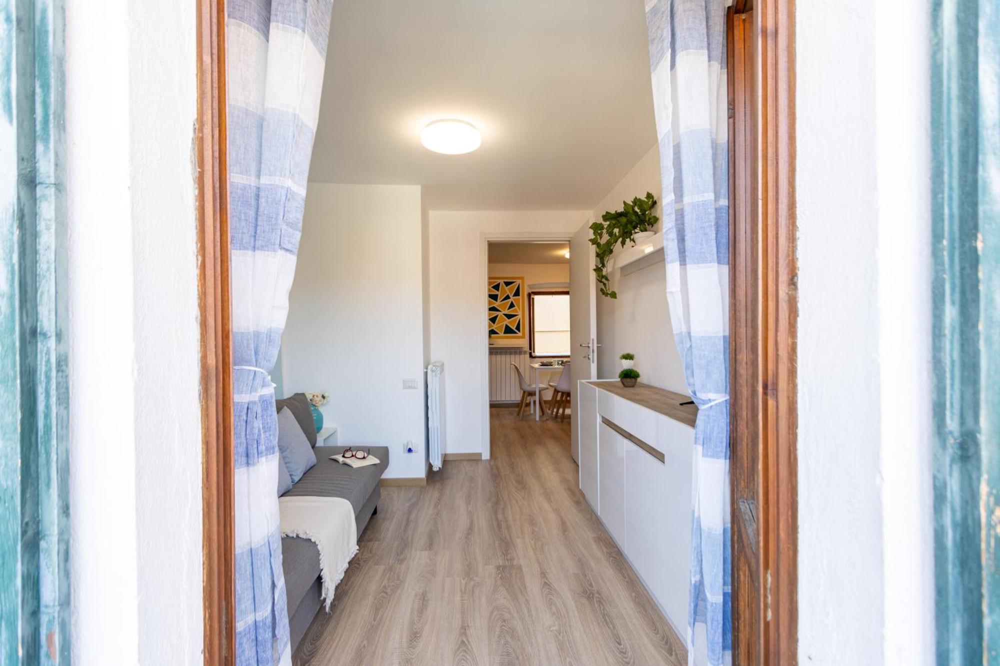 Golden Lake - Luxury Apartment ☆☆☆☆☆ - 100M From The Lake Бавено Экстерьер фото