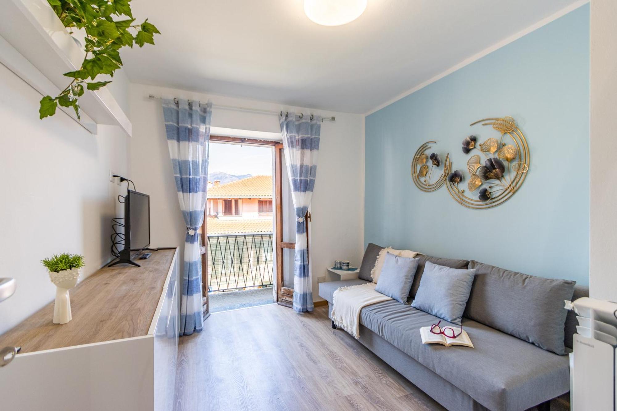 Golden Lake - Luxury Apartment ☆☆☆☆☆ - 100M From The Lake Бавено Экстерьер фото
